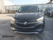 ✅ 2022 Buick Encore GX Preferred • VIN: KL4MMBS2XNB022402 • Lot: 42090644. Wystawiony na IAAI z przebiegiem 92 242 mil. Bezpłatny archiwum sprzedaży aukcyjnych z USA i szczegółowy raport historii pojazdu na DreamBid. Zdjęcie 6.