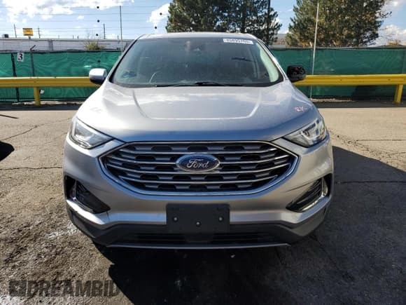 ✅ 2022 Ford Edge SEL • VIN: 2FMPK4J90NBA44336 • Lot: 85895765. Wystawiony na Copart z przebiegiem 74 620 mil. Bezpłatny archiwum sprzedaży aukcyjnych z USA i szczegółowy raport historii pojazdu na DreamBid. Zdjęcie 5.