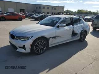 2022 BMW 3 Series 330i z VIN 3MW5R1J08N8C72824, wystawiony jako Copart lot #86686675 z przebiegiem 43 539 mil mil oraz Szkoda całkowita • Salvage title. Historia ofert i sprzedaży dostępna na DreamBid. Obrazek 1.