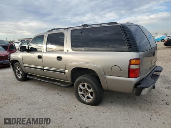 ✅ 2001 Chevrolet Suburban LT • VIN: 3GNFK16T61G246521 • Lot: 89204895. Wystawiony na Copart z przebiegiem 196 089 mil. Bezpłatny archiwum sprzedaży aukcyjnych z USA i szczegółowy raport historii pojazdu na DreamBid. Zdjęcie 2.