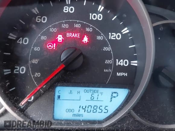 ✅ 2016 Toyota RAV4 LE • VIN: JTMZFREV5GJ079555 • Lot: 43697986. Listed on IAAI with 140,855 mi. Free auction sales archive from the USA and detailed vehicle history report at DreamBid. Image 15.