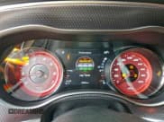 ✅ 2022 Dodge Charger SRT Hellcat Widebody • VIN: 2C3CDXL91NH135872 • Лот: 93831795. Опубликован ранее на Copart с пробегом 49 998 миль. Бесплатный доступ к архиву аукционных продаж из США и подробный отчёт об истории автомобиля на DreamBid. Изображение 9.