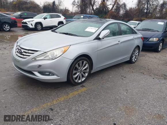 ✅ 2012 Hyundai Sonata Limited • VIN: 5NPEC4ABXCH457345 • Lot: 43797774. Listed on IAAI with 143,032 mi. Free auction sales archive from the USA and detailed vehicle history report at DreamBid. Image 2.