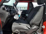 ✅ 2019 Jeep Wrangler Sport • VIN: 1C4GJXAG1KW662461 • Лот: 54216665. Опубликован ранее на Copart с пробегом 49 304 миль. Бесплатный доступ к архиву аукционных продаж из США и подробный отчёт об истории автомобиля на DreamBid. Изображение 7.