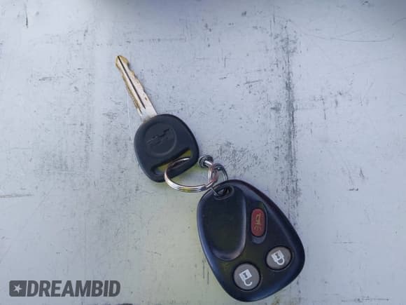 ✅ 2006 Hummer H2 • VIN: 5GRGN23U26H109157 • Lot: 43598889. Wystawiony na IAAI z przebiegiem Nie podano. Bezpłatny archiwum sprzedaży aukcyjnych z USA i szczegółowy raport historii pojazdu na DreamBid. Zdjęcie 11.