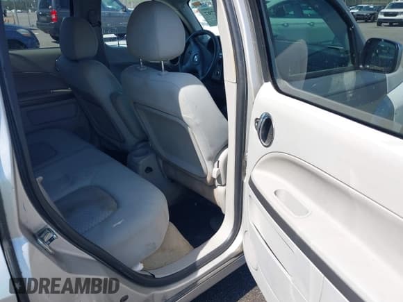 ✅ 2007 Chevrolet HHR LT • VIN: 3GNDA23D57S544139 • Lot: 41767707. Listed on IAAI with 191,292 mi. Free auction sales archive from the USA and detailed vehicle history report at DreamBid. Image 8.