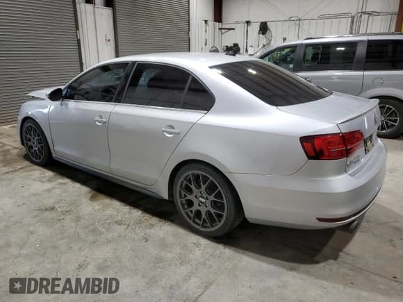 ✅ 2015 Volkswagen Jetta GLI SEL • VIN: 3VW5T7AJ1FM348065 • Lot: 86085504. Listed on Copart with 98,868 mi. Free auction sales archive from the USA and detailed vehicle history report at DreamBid. Image 2.