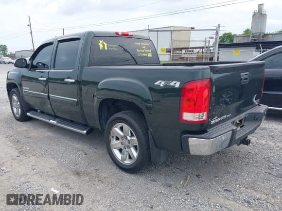 ✅ 2013 GMC Sierra 1500 SLT • VIN: 3GTP2WE71DG237972 • Lot: 42277095. Listed on IAAI with 108,665 mi. Free auction sales archive from the USA and detailed vehicle history report at DreamBid. Image 3.