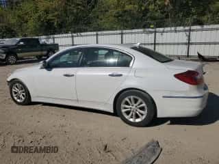 2013 Hyundai Genesis 3.8L z VIN KMHGC4DD5DU249723, wystawiony jako Copart lot #77183644 z przebiegiem 171 846 mil mil oraz Szkoda całkowita • Salvage title. Historia ofert i sprzedaży dostępna na DreamBid. Obrazek 2.