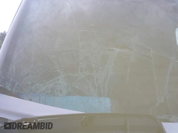 ✅ 2019 Freightliner Sprinter • VIN: WDRPF1CD2KT010175 • Lot: 42735907. Wystawiony na IAAI z przebiegiem 62 210 mil. Bezpłatny archiwum sprzedaży aukcyjnych z USA i szczegółowy raport historii pojazdu na DreamBid. Zdjęcie 20.