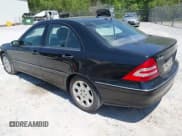 ✅ 2006 Mercedes-Benz C 280 Luxury • VIN: WDBRF92H76F771993 • Lot: 42063170. Wystawiony na IAAI z przebiegiem 154 091 mil. Bezpłatny archiwum sprzedaży aukcyjnych z USA i szczegółowy raport historii pojazdu na DreamBid. Zdjęcie 3.