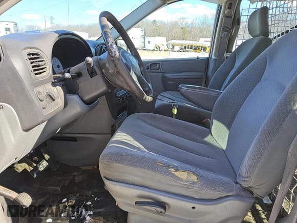 ✅ 2006 Dodge Caravan Cargo • VIN: 1D4GP21E66B511843 • Lot: 88923715. Listed on Copart with 226,639 mi. Free auction sales archive from the USA and detailed vehicle history report at DreamBid. Image 7.