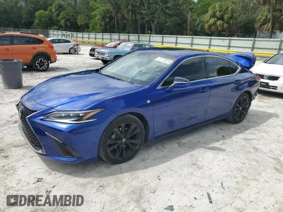 ✅ 2022 Lexus ES 350 F Sport • VIN: 58AGZ1B1XNU137354 • Lot: 81772615. Wystawiony na Copart z przebiegiem 71 059 mil. Bezpłatny archiwum sprzedaży aukcyjnych z USA i szczegółowy raport historii pojazdu na DreamBid. Zdjęcie 1.