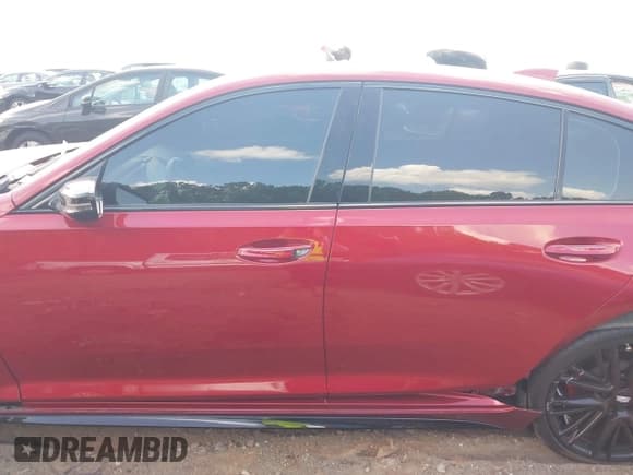 ✅ 2022 Cadillac CT5-V • VIN: 1G6DV5RW8N0123188 • Lot: 42483153. Listed on IAAI with 47,244 mi. Free auction sales archive from the USA and detailed vehicle history report at DreamBid. Image 14.