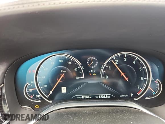 ✅ 2018 BMW 7 Series 750i xDrive • VIN: WBA7B0C59JG527315 • Lot: 69630535. Wystawiony na Copart z przebiegiem 47 063 mil. Bezpłatny archiwum sprzedaży aukcyjnych z USA i szczegółowy raport historii pojazdu na DreamBid. Zdjęcie 9.