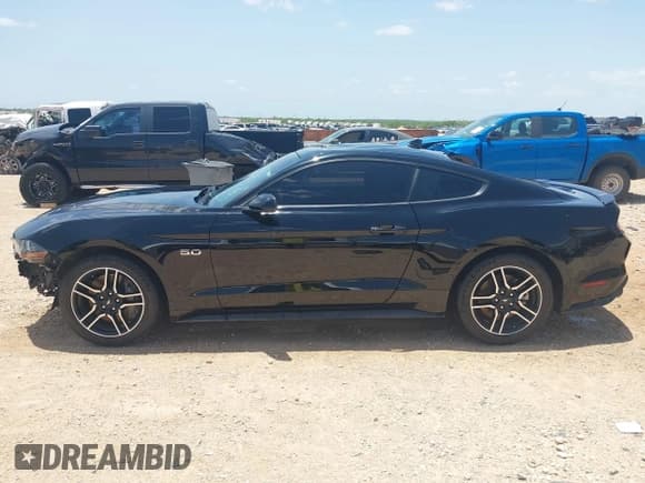 ✅ 2020 Ford Mustang GT • VIN: 1FA6P8CF7L5178909 • Lot: 42481881. Listed on IAAI with 67,918 mi. Free auction sales archive from the USA and detailed vehicle history report at DreamBid. Image 15.