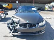 ✅ 2011 BMW 3 Series 328i • VIN: WBADW7C57BE545373 • Lot: 42259792. Wystawiony na IAAI z przebiegiem Nie podano. Bezpłatny archiwum sprzedaży aukcyjnych z USA i szczegółowy raport historii pojazdu na DreamBid. Zdjęcie 12.