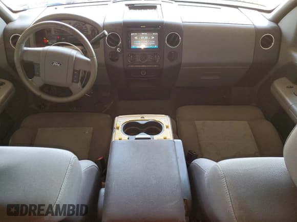 ✅ 2006 Ford F-150 XL • VIN: 1FTPX12V46NB31629 • Lot: 66341335. Listed on Copart with 190,700 mi. Free auction sales archive from the USA and detailed vehicle history report at DreamBid. Image 8.