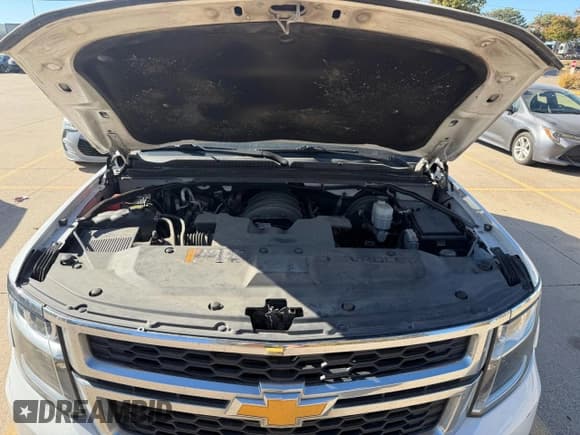 ✅ 2019 Chevrolet Tahoe LT • VIN: 1GNSKBKC9KR367927 • Lot: 93285625. Wystawiony na Copart z przebiegiem 163 320 mil. Bezpłatny archiwum sprzedaży aukcyjnych z USA i szczegółowy raport historii pojazdu na DreamBid. Zdjęcie 7.