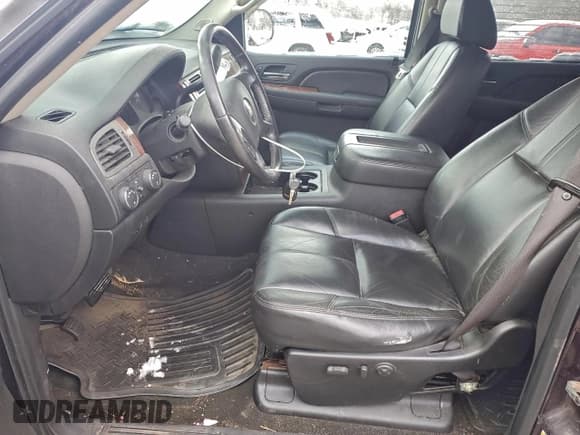 ✅ 2008 Chevrolet Silverado 1500 LTZ • VIN: 2GCEK13M281146596 • Лот: 95633545. Опубликован ранее на Copart с пробегом 266 482 миль. Бесплатный доступ к архиву аукционных продаж из США и подробный отчёт об истории автомобиля на DreamBid. Изображение 7.