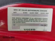 ✅ 1989 Volvo 740 • VIN: YV1FA8757K2215822 • Lot: 42117235. Wystawiony na IAAI z przebiegiem 194 043 mil. Bezpłatny archiwum sprzedaży aukcyjnych z USA i szczegółowy raport historii pojazdu na DreamBid. Zdjęcie 9.