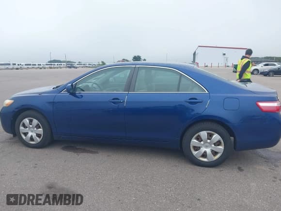 ✅ 2007 Toyota Camry SE • VIN: 4T1BE46K97U125913 • Лот: 43288668. Опубликован ранее на IAAI с пробегом 154 097 миль. Бесплатный доступ к архиву аукционных продаж из США и подробный отчёт об истории автомобиля на DreamBid. Изображение 14.