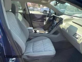 ✅ 2013 Chevrolet Volt • VIN: 1G1RE6E48DU148766 • Lot: 78723664. Wystawiony na Copart z przebiegiem 205 322 mil. Bezpłatny archiwum sprzedaży aukcyjnych z USA i szczegółowy raport historii pojazdu na DreamBid. Zdjęcie 5.