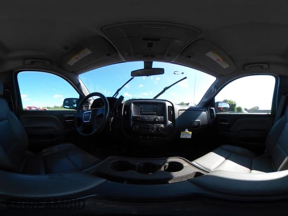 ✅ 2015 GMC Sierra 2500HD • VIN: 1GD01XEG9FZ128510 • Lot: 42653656. Wystawiony na IAAI z przebiegiem 302 738 mil. Bezpłatny archiwum sprzedaży aukcyjnych z USA i szczegółowy raport historii pojazdu na DreamBid. Zdjęcie 18.