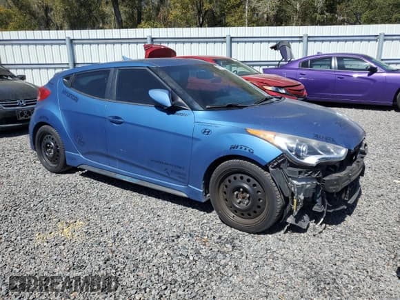 ✅ 2016 Hyundai Veloster Turbo Rally Edition • VIN: KMHTC6AE1GU263047 • Lot: 47547215. Wystawiony na Copart z przebiegiem 131 304 mil. Bezpłatny archiwum sprzedaży aukcyjnych z USA i szczegółowy raport historii pojazdu na DreamBid. Zdjęcie 4.