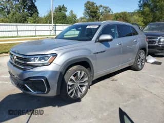 ✅ 2021 Volkswagen Atlas SEL Premium R-Line • VIN: 1V2FE2CA2MC200702 • Lot: 82214885. Listed on Copart with 80,128 mi. Free auction sales archive from the USA and detailed vehicle history report at DreamBid. Image 1.