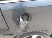 ✅ 2009 Volkswagen Routan SE • VIN: 2V8HW34169R595174 • Lot: 42753472. Listed on IAAI with 137,918 mi. Free auction sales archive from the USA and detailed vehicle history report at DreamBid. Image 12.