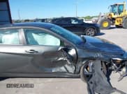 ✅ 2025 Hyundai Elantra SEL Convenience • VIN: KMHLS4DG8SU870687 • Лот: 43585085. Опубликован ранее на IAAI с пробегом 30 077 миль. Бесплатный доступ к архиву аукционных продаж из США и подробный отчёт об истории автомобиля на DreamBid. Изображение 16.