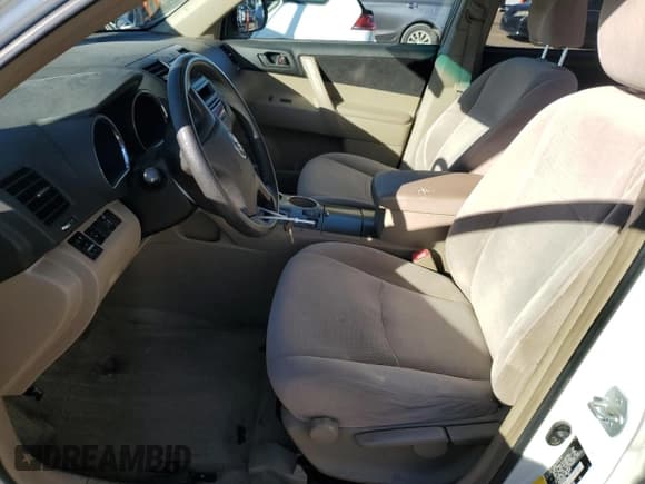 ✅ 2008 Toyota Highlander • VIN: JTEES41A282040705 • Lot: 85427495. Listed on Copart with 136,451 mi. Free auction sales archive from the USA and detailed vehicle history report at DreamBid. Image 7.