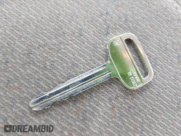 ✅ 1999 Toyota Corolla VE • VIN: 1NXBR12E7XZ192769 • Lot: 41825479. Listed on IAAI with 143,378 mi. Free auction sales archive from the USA and detailed vehicle history report at DreamBid. Image 11.