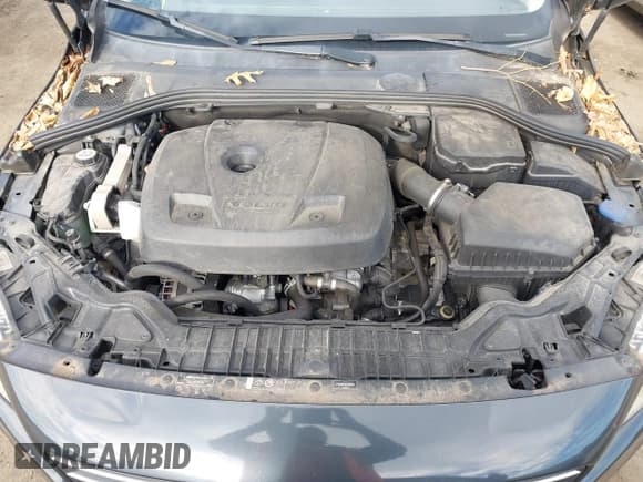 ✅ 2015 Volvo S60 T5 Drive-E Premier • VIN: YV140MFK9F2364118 • Lot: 43454496. Listed on IAAI with 47,012 mi. Free auction sales archive from the USA and detailed vehicle history report at DreamBid. Image 10.