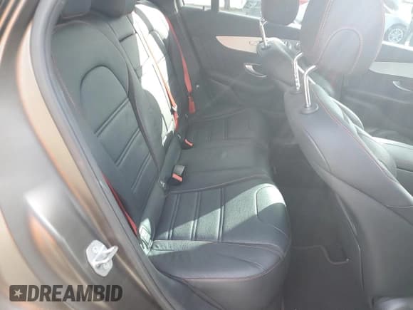 ✅ 2018 Mercedes-Benz GLC 43 AMG • VIN: WDC0G6EB1JF316217 • Lot: 92699545. Wystawiony na Copart z przebiegiem 89 206 mil. Bezpłatny archiwum sprzedaży aukcyjnych z USA i szczegółowy raport historii pojazdu na DreamBid. Zdjęcie 10.