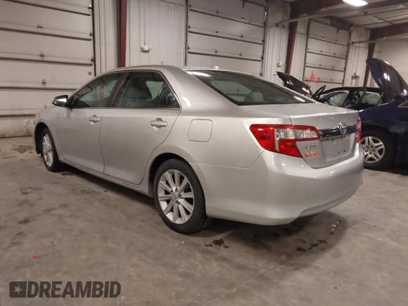 ✅ 2012 Toyota Camry XLE • VIN: 4T4BF1FK0CR196347 • Лот: 43570459. Опубликован ранее на IAAI с пробегом 90 976 миль. Бесплатный доступ к архиву аукционных продаж из США и подробный отчёт об истории автомобиля на DreamBid. Изображение 3.