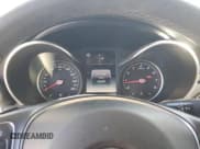 ✅ 2018 Mercedes-Benz GLC 300 • VIN: WDC0G4JB1JV061892 • Lot: 92421555. Wystawiony na Copart z przebiegiem 76 599 mil. Bezpłatny archiwum sprzedaży aukcyjnych z USA i szczegółowy raport historii pojazdu na DreamBid. Zdjęcie 9.