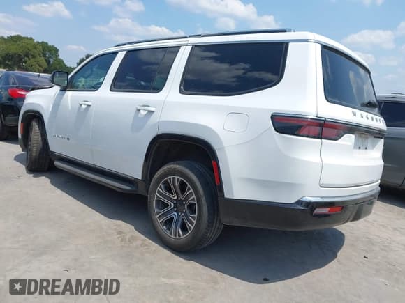 ✅ 2024 Jeep Wagoneer Series II • VIN: 1C4SJUBP0RS127050 • Lot: 43069371. Listed on IAAI with 55,962 mi. Free auction sales archive from the USA and detailed vehicle history report at DreamBid. Image 3.