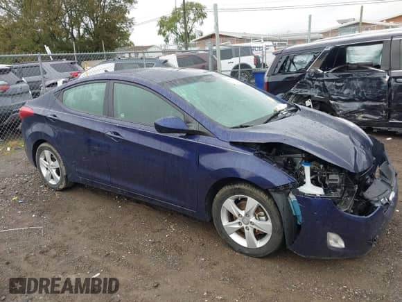 2013 Hyundai Elantra GLS с VIN 5NPDH4AE0DH386021, выставлен на аукционе IAAI как лот 43536111 с пробегом 63 593 миль миль и . История ставок и продаж доступна на DreamBid. Изображение 1.