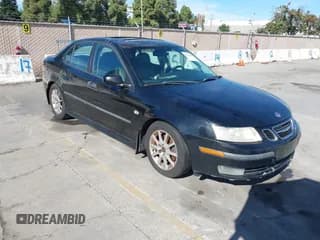 ✅ 2005 Saab 9-3 Arc • VIN: YS3FD49Y851024457 • Lot: 43529980. Wystawiony na IAAI z przebiegiem 210 729 mil. Bezpłatny archiwum sprzedaży aukcyjnych z USA i szczegółowy raport historii pojazdu na DreamBid. Zdjęcie 1.