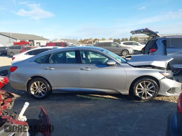 ✅ 2022 Honda Accord LX • VIN: 1HGCV1F12NA012951 • Лот: 43479099. Опубликован ранее на IAAI с пробегом 37 708 миль. Бесплатный доступ к архиву аукционных продаж из США и подробный отчёт об истории автомобиля на DreamBid. Изображение 14.