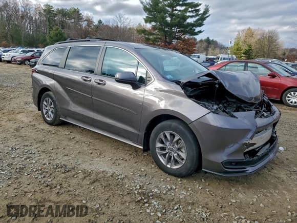 ✅ 2023 Toyota Sienna LE • VIN: 5TDKRKEC4PS174979 • Lot: 93775885. Wystawiony na Copart z przebiegiem 39 253 mil. Bezpłatny archiwum sprzedaży aukcyjnych z USA i szczegółowy raport historii pojazdu na DreamBid. Zdjęcie 4.