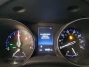 ✅ 2019 Toyota C-HR LE • VIN: JTNKHMBX0K1041353 • Лот: 93956015. Опубликован ранее на Copart с пробегом 95 599 миль. Бесплатный доступ к архиву аукционных продаж из США и подробный отчёт об истории автомобиля на DreamBid. Изображение 9.