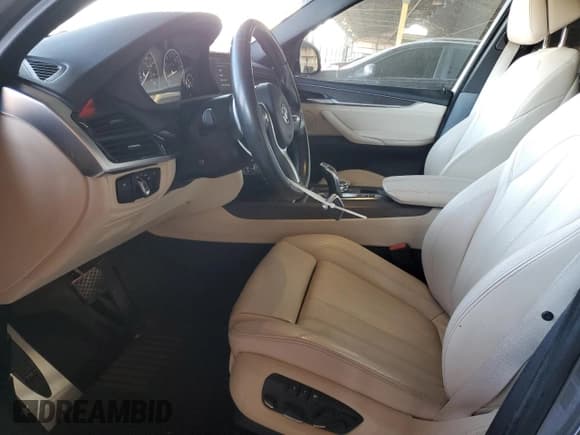✅ 2018 BMW X5 sDrive35i • VIN: 5UXKR2C57J0Z14683 • Lot: 89893955. Listed on Copart with 83,020 mi. Free auction sales archive from the USA and detailed vehicle history report at DreamBid. Image 7.