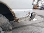 ✅ 2005 Ford Econoline Cargo • VIN: 1FTRE14W05HA24837 • Lot: 43746715. Wystawiony na IAAI z przebiegiem 163 103 mil. Bezpłatny archiwum sprzedaży aukcyjnych z USA i szczegółowy raport historii pojazdu na DreamBid. Zdjęcie 6.