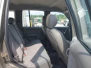 ✅ 2004 Jeep Liberty Limited • VIN: 1J4GK58K74W204870 • Лот: 42607147. Опубликован ранее на IAAI с пробегом 185 540 миль. Бесплатный доступ к архиву аукционных продаж из США и подробный отчёт об истории автомобиля на DreamBid. Изображение 8.