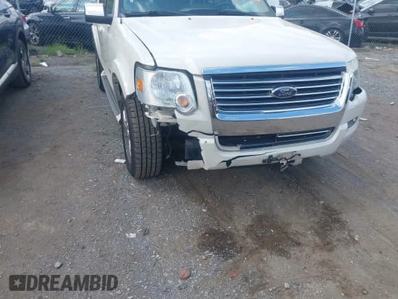 ✅ 2007 Ford Explorer Limited • VIN: 1FMEU75E37UA36271 • Lot: 42815055. Listed on IAAI with 138,945 mi. Free auction sales archive from the USA and detailed vehicle history report at DreamBid. Image 6.