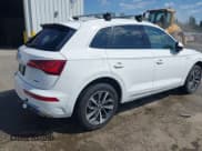 ✅ 2022 Audi Q5 S line Premium Plus • VIN: WA1EAAFY9N2112369 • Lot: 42085322. Wystawiony na IAAI z przebiegiem 58 303 mil. Bezpłatny archiwum sprzedaży aukcyjnych z USA i szczegółowy raport historii pojazdu na DreamBid. Zdjęcie 4.