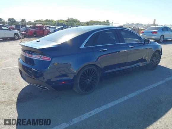 ✅ 2017 Lincoln MKZ Reserve • VIN: 3LN6L5FC6HR629849 • Lot: 43497094. Wystawiony na IAAI z przebiegiem 107 848 mil. Bezpłatny archiwum sprzedaży aukcyjnych z USA i szczegółowy raport historii pojazdu na DreamBid. Zdjęcie 4.